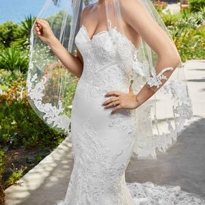 CasaBlanca Bridal Wedding Dress